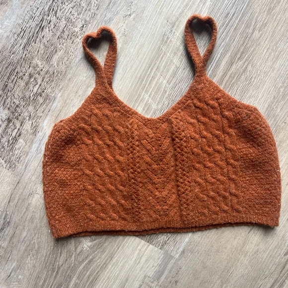 Vintage Tops - Copper color vintage wool blend crop top